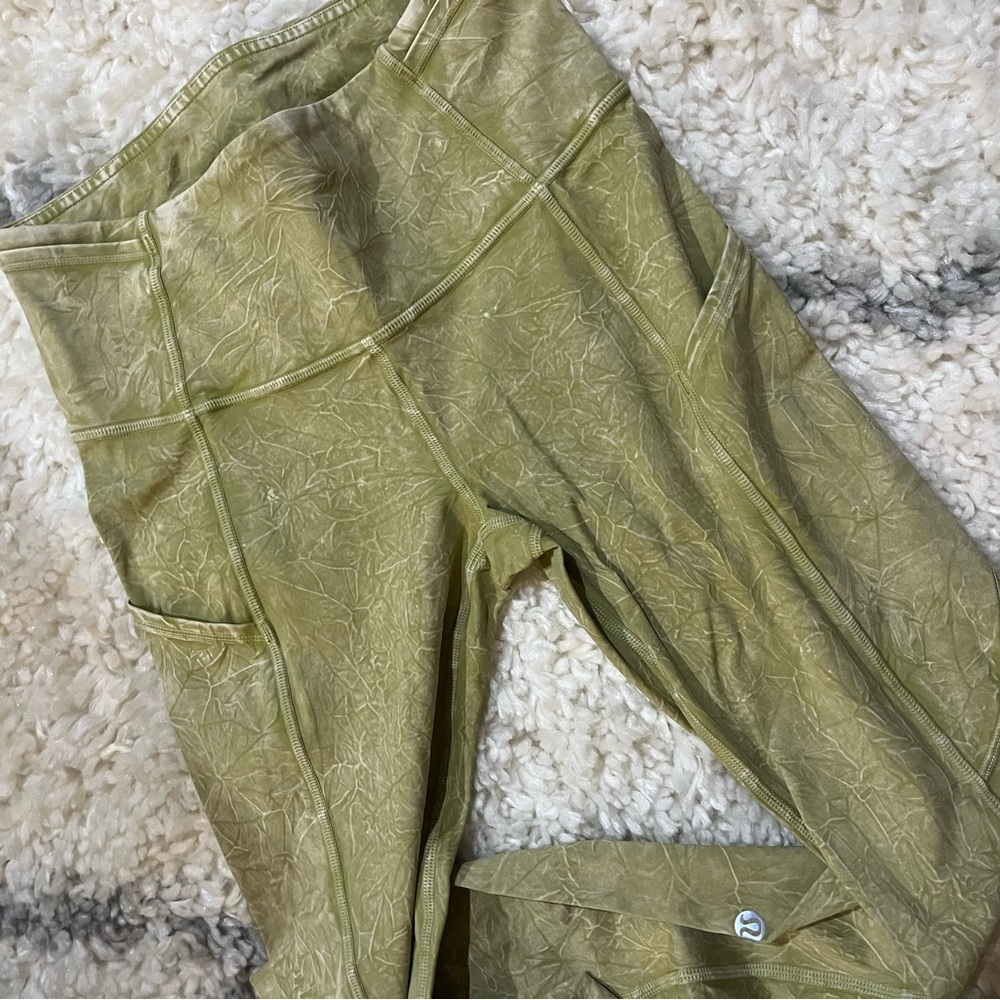 Lululemon size 2 Olive Green leggings